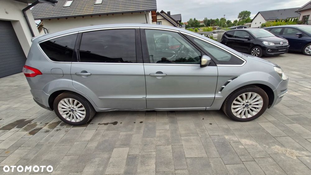 Ford S-Max 2.0 TDCi DPF Champions Edition - 13