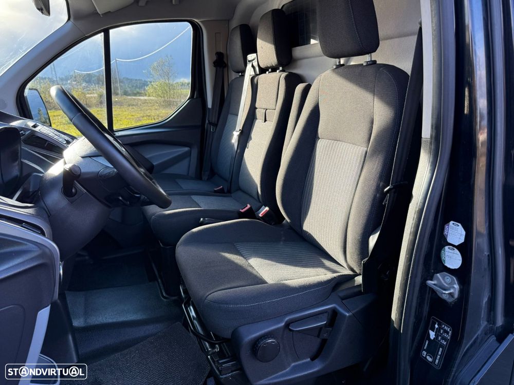 Ford TRANSIT CUSTOM - 10