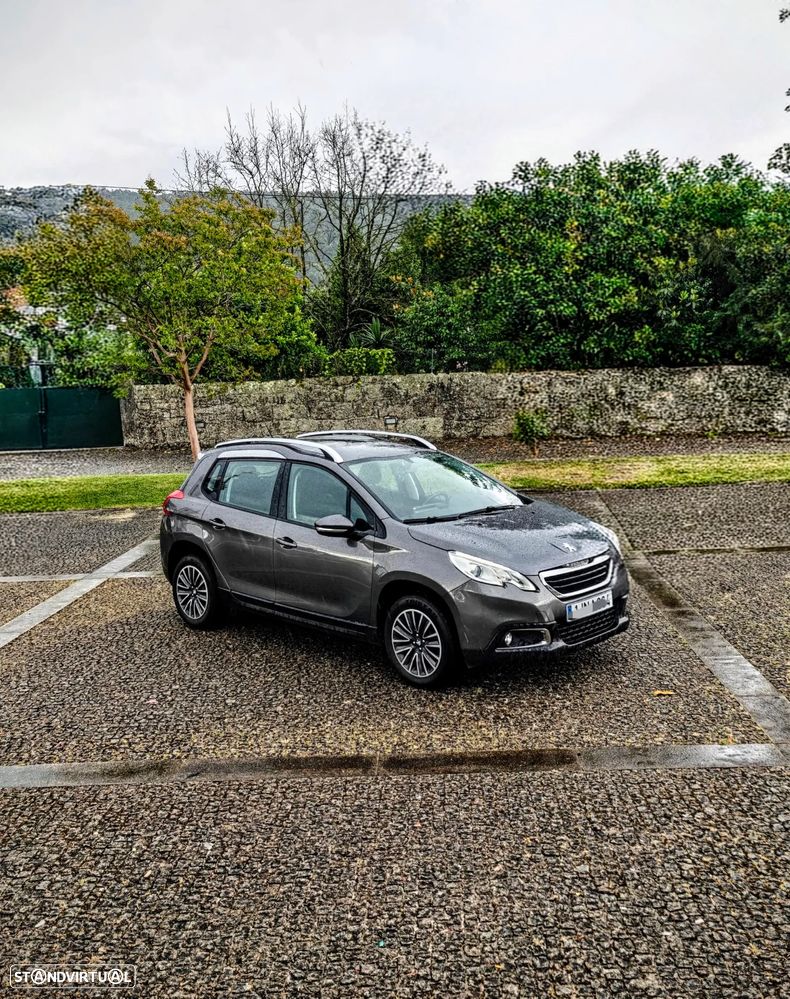 Peugeot 2008 1.6 BlueHDi GT Line - 1
