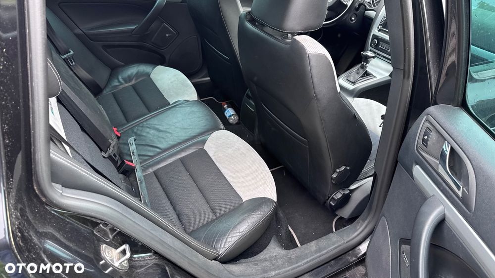 Skoda Octavia 2.0 TDI RS DSG - 23