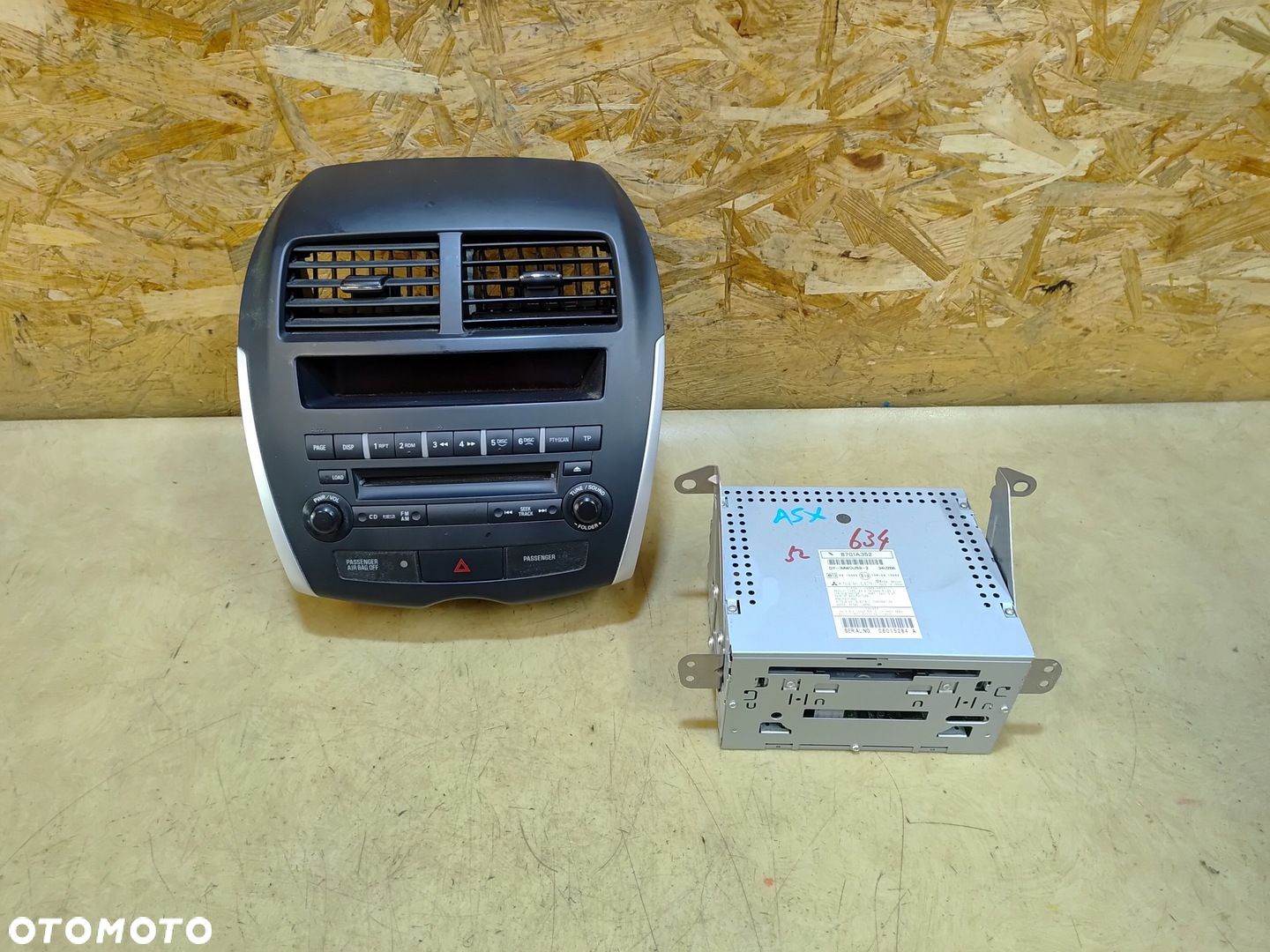 MITSUBISHI ASX RADIO 8701A352 - 1