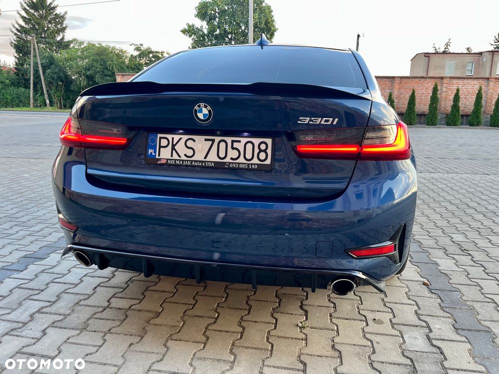 BMW Seria 3 330i Sport Line - 7
