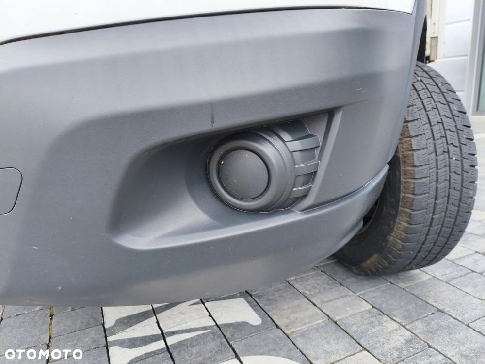 Ford Transit 350 - 24