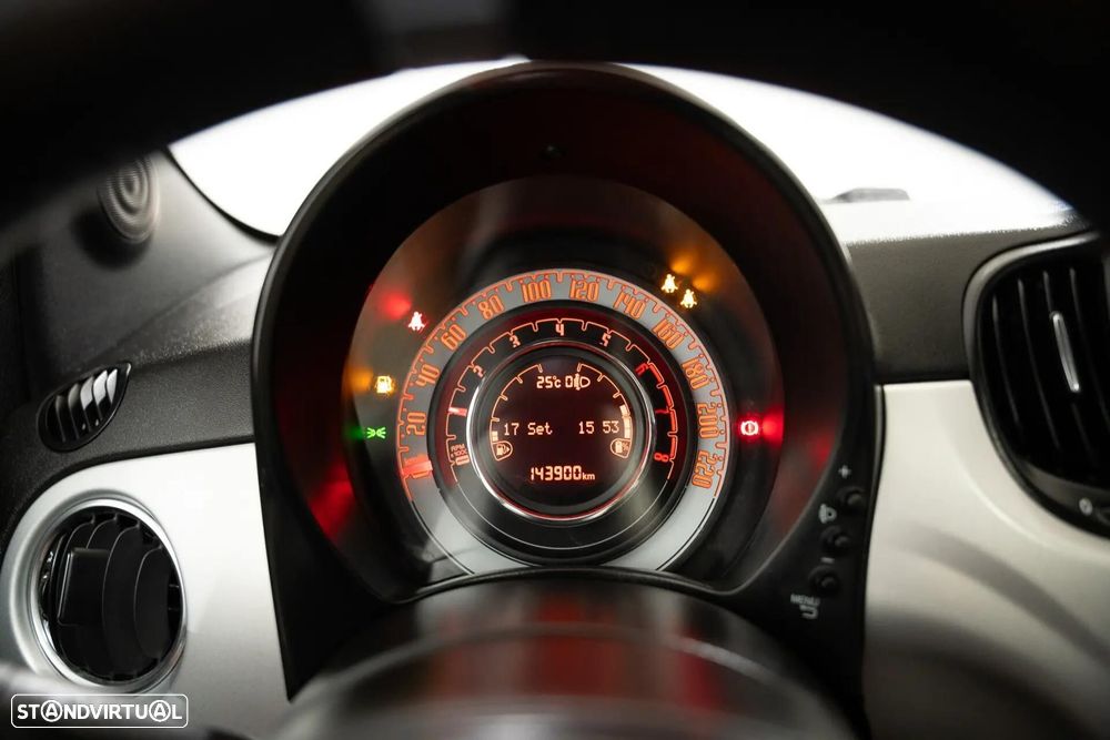 Fiat 500 1.0 Hybrid Lounge - 24