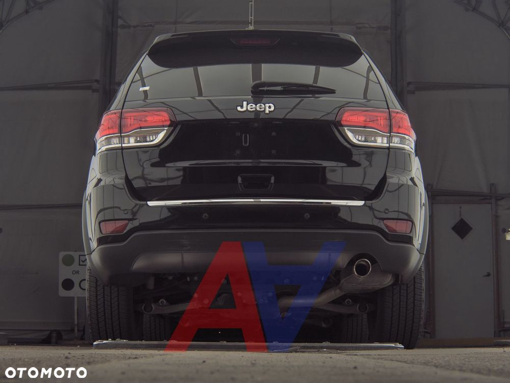 Jeep Grand Cherokee - 4