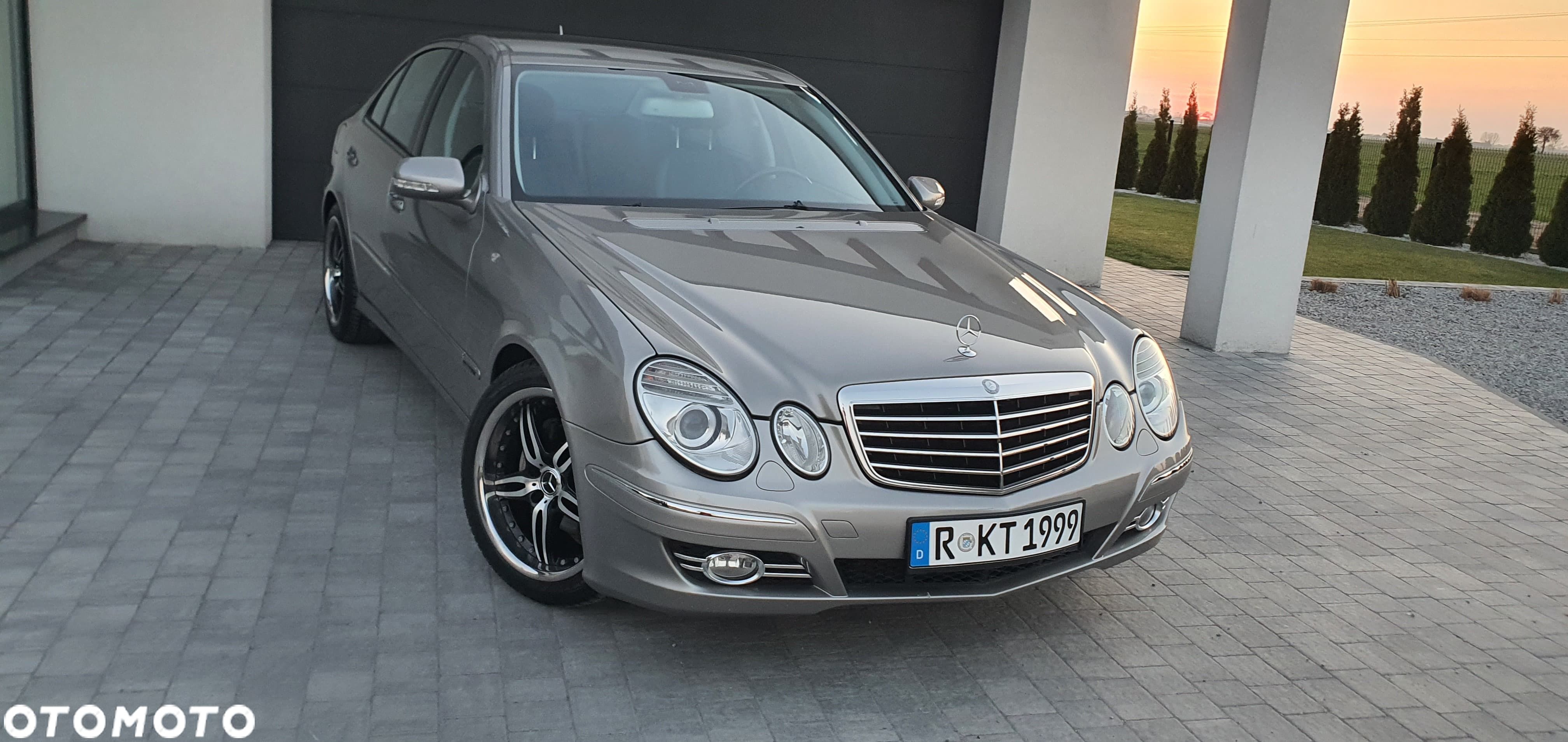 Mercedes-Benz Klasa E - 1