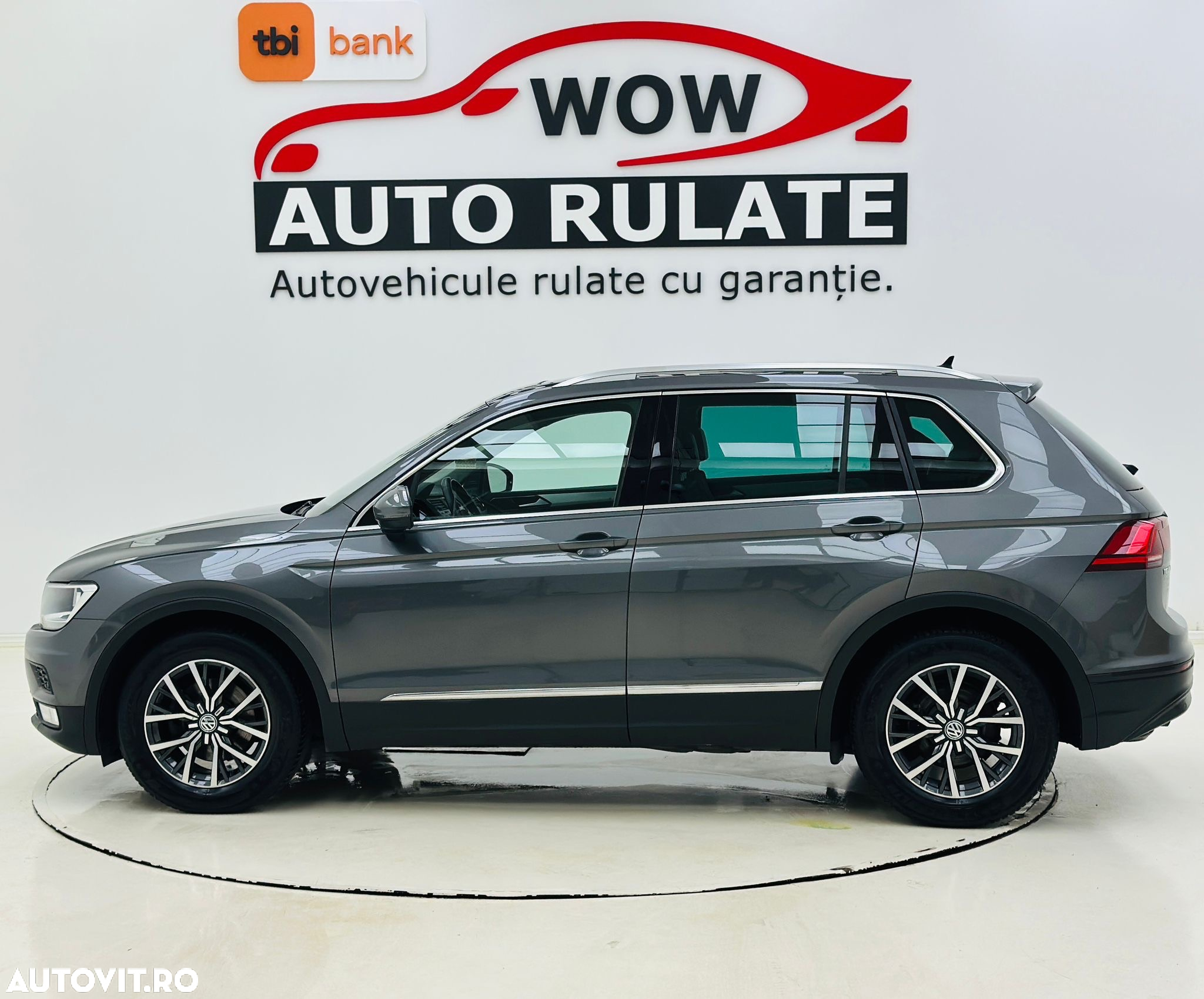 Volkswagen Tiguan - 10