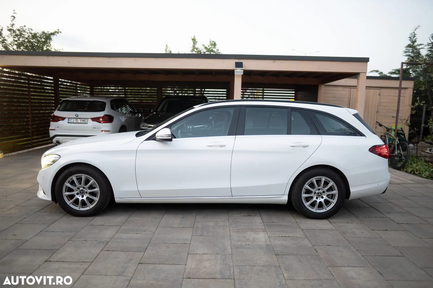 Mercedes-Benz C 220 d T 9G-TRONIC Avantgarde - 3
