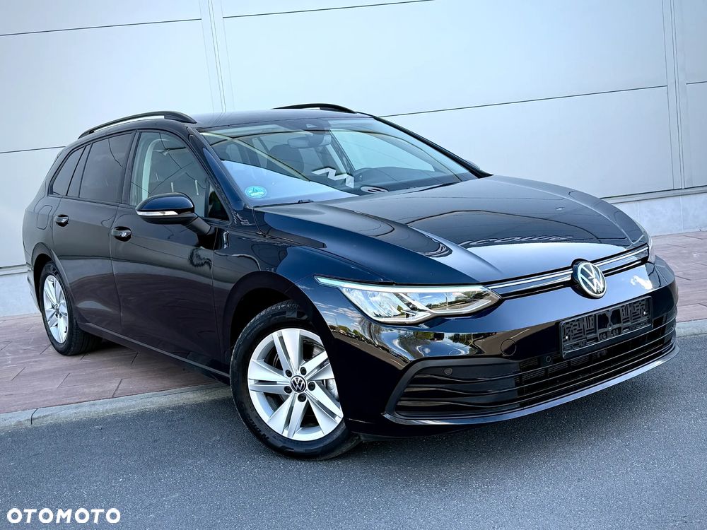 Volkswagen Golf 1.0 eTSI OPF DSG Life - 2