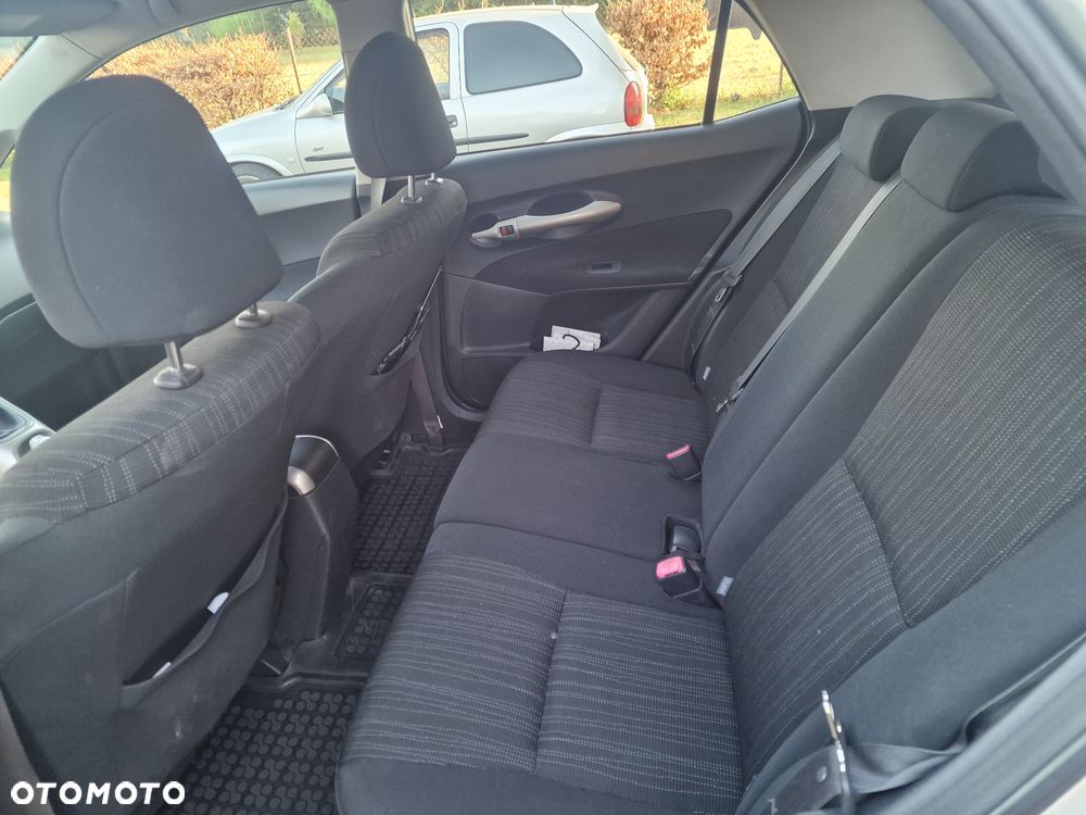 Toyota Auris - 17