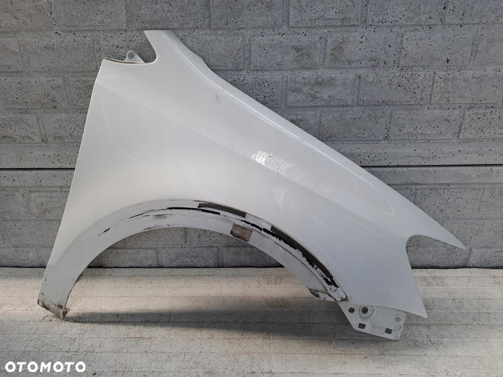 VW POLO 6R0 2009 - 2017 BŁOTNIK PRZEDNI PRAWY ORYGINAŁ