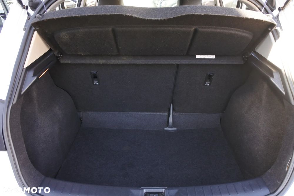 Nissan Pulsar 1.2 DIG-T Tekna EU6 - 12