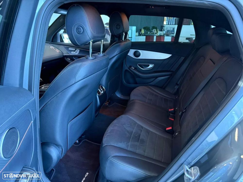 Mercedes-Benz EQC 400 4Matic AMG Line - 11