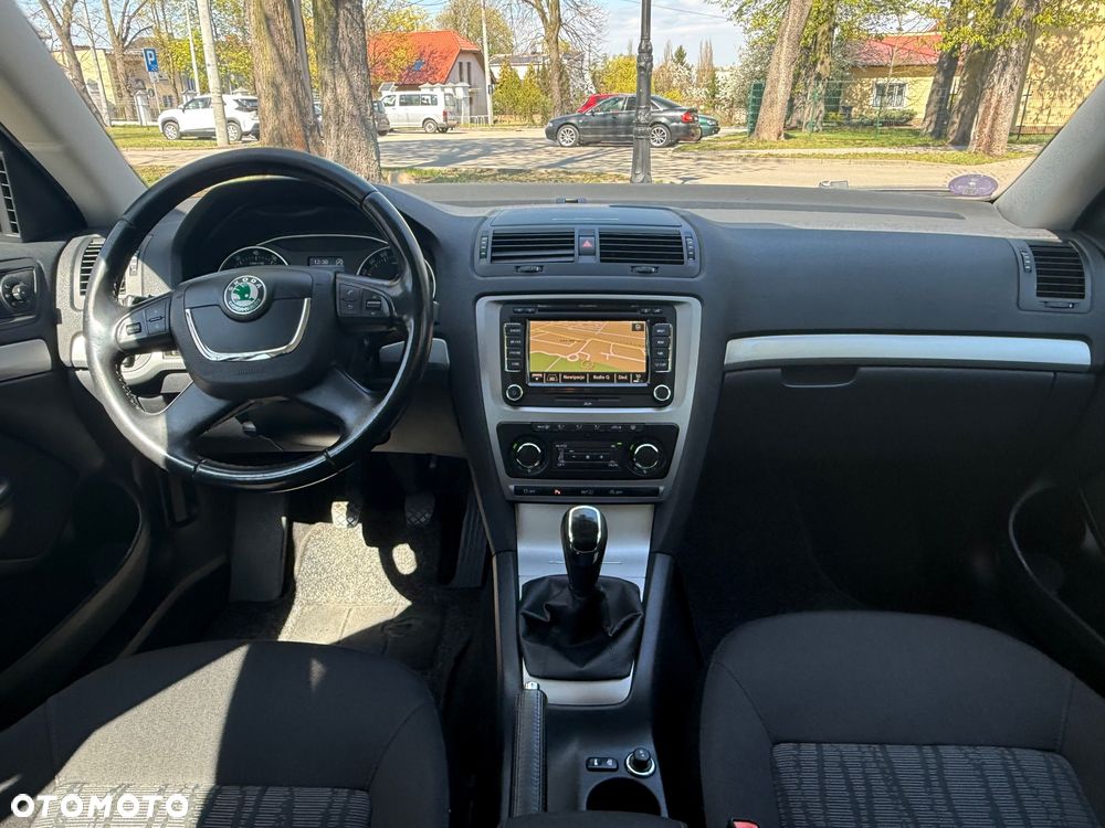 Skoda Octavia 1.4 TSI Ambiente Green tec - 24