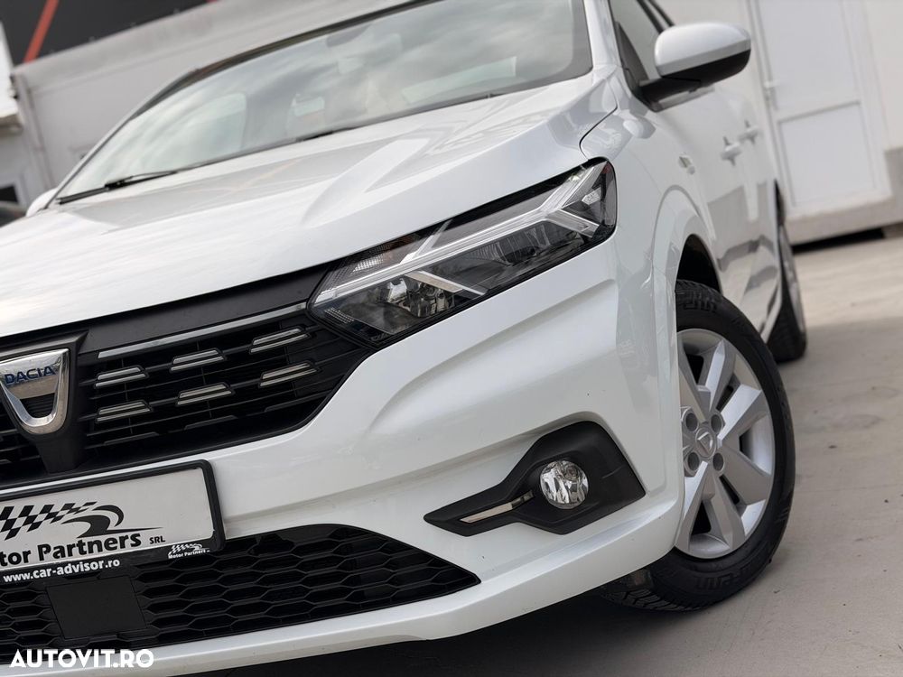 Dacia Logan TCe 90 MT5 Expression - 8