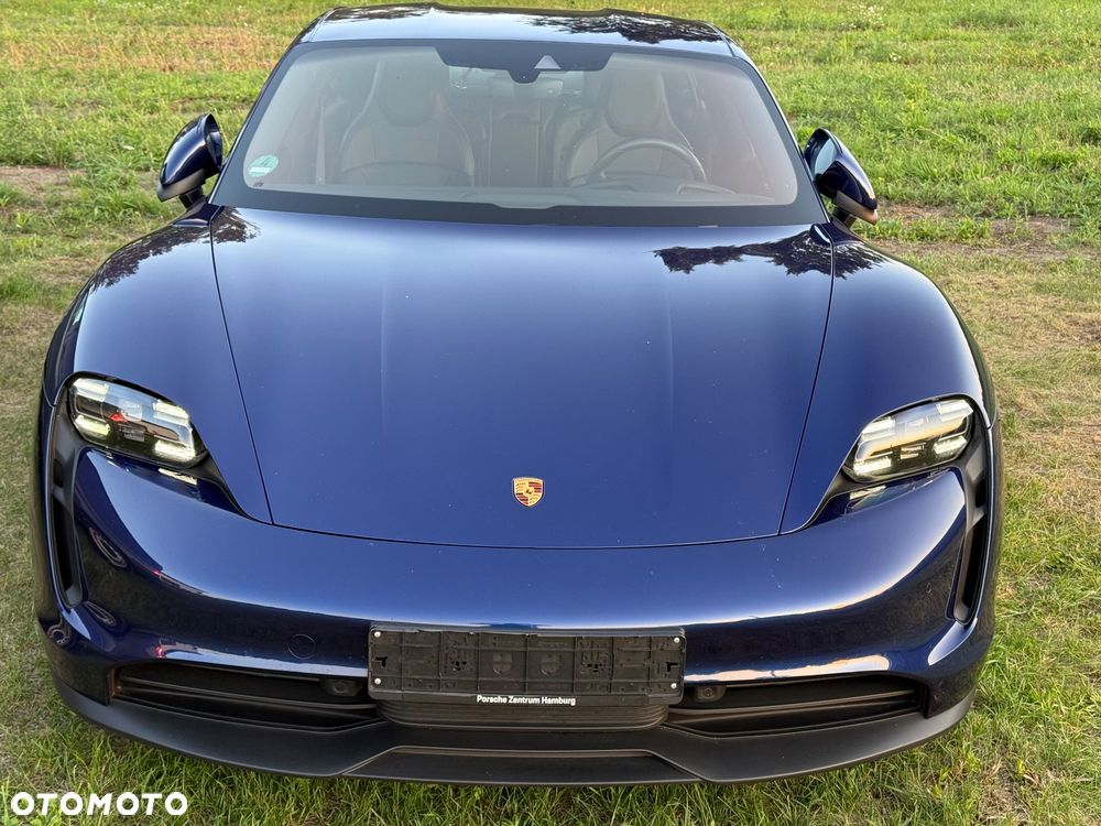 Porsche Taycan - 2