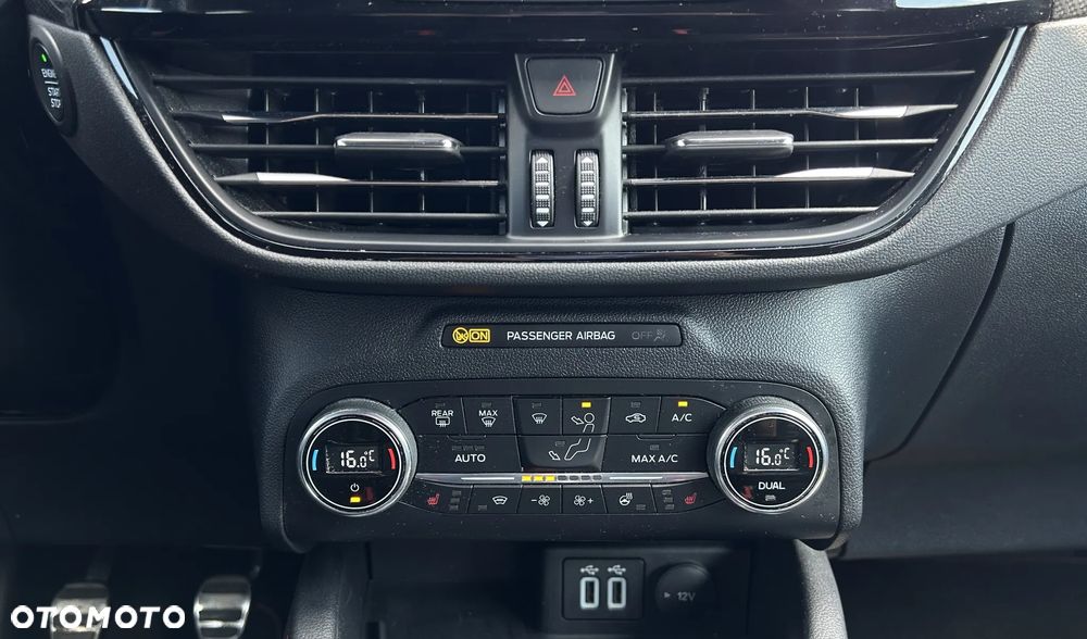 Ford Kuga 1.5 EcoBoost FWD ST-Line - 11