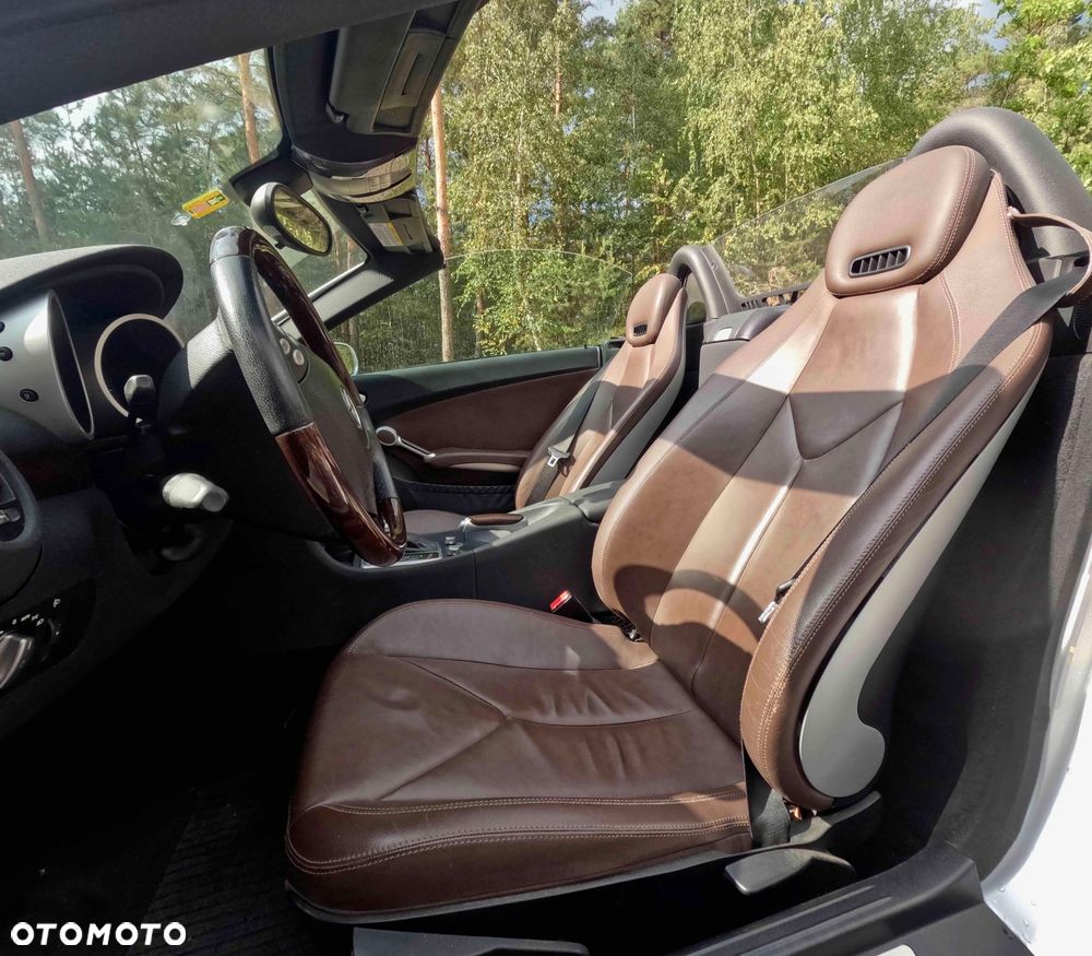 Mercedes-Benz SLK 350 7G-TRONIC - 16