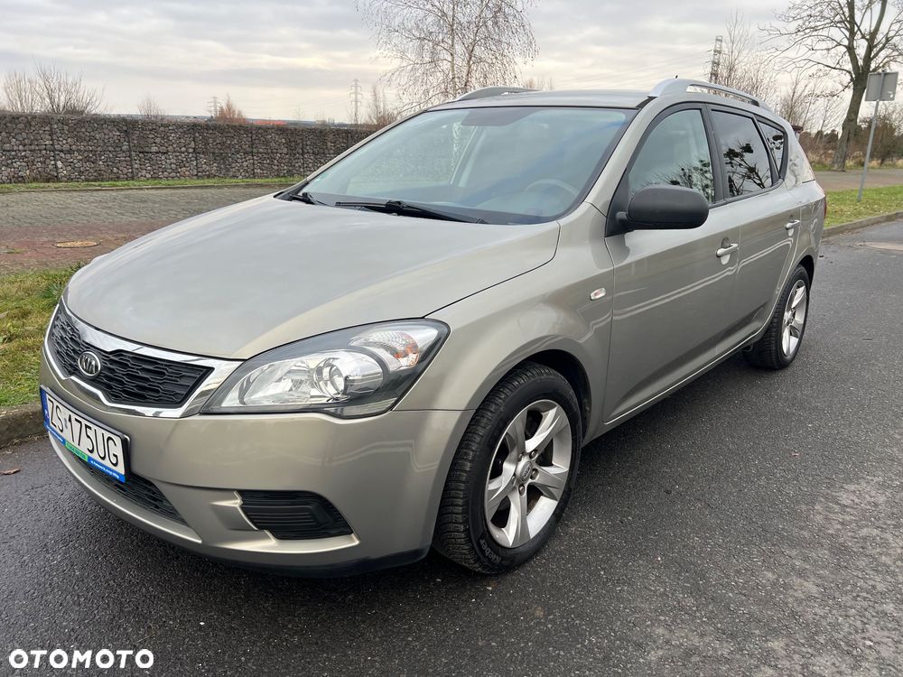 Kia Ceed 1.4 CVVT Vision - 1