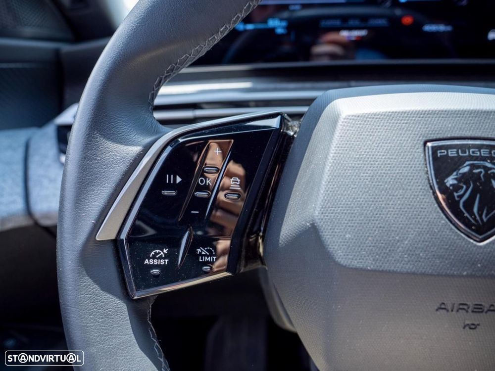 Peugeot E-5008 73 kWh Allure - 35