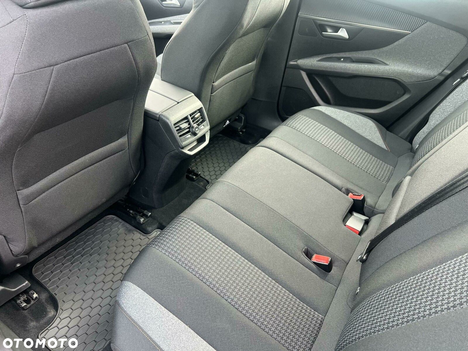 Peugeot 3008 - 20