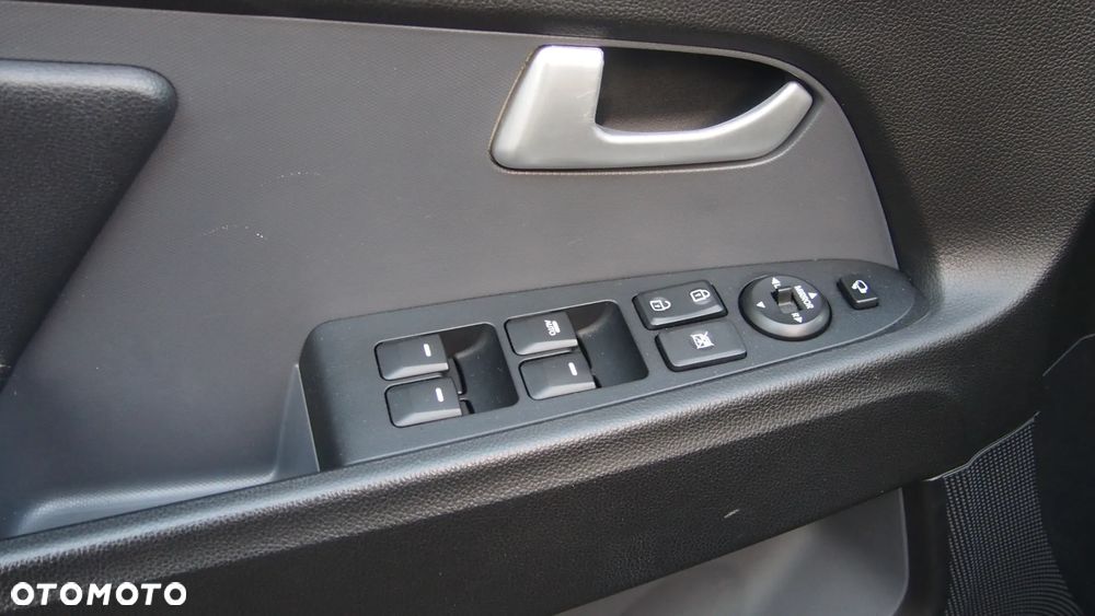 Kia Sportage 1.6 GDI L 2WD - 27