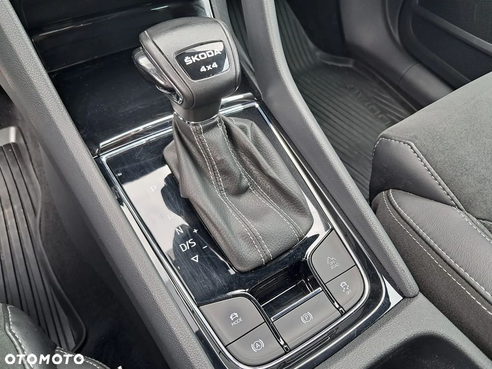 Skoda Kodiaq 2.0 TSI 4x4 Sportline DSG - 23