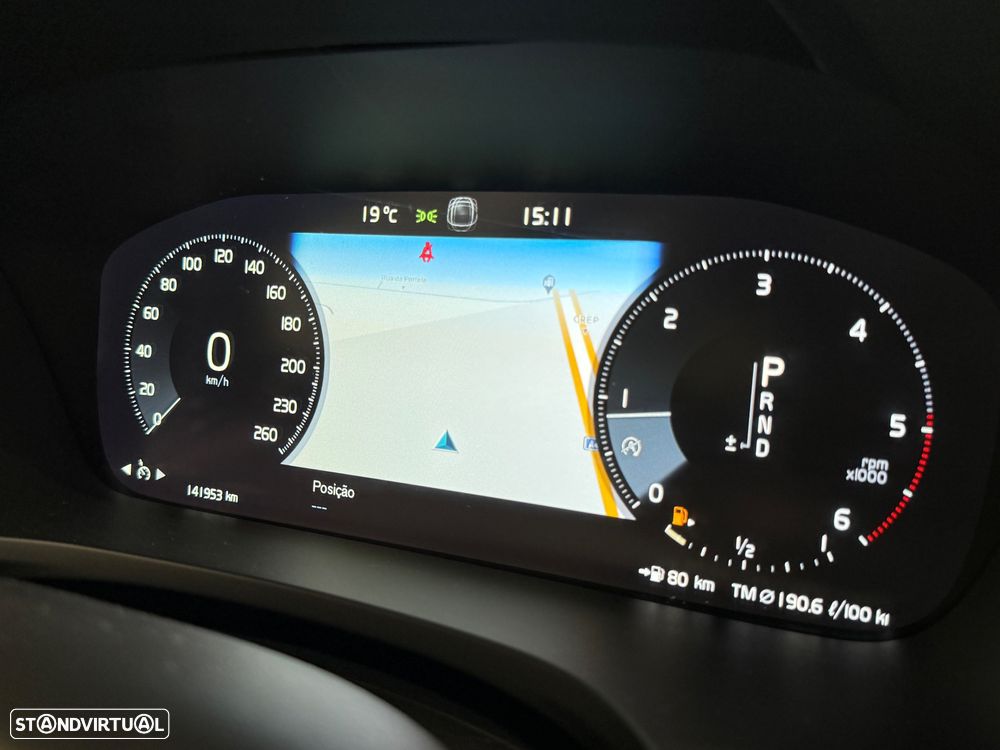 Volvo V60 2.0 D3 Momentum Plus Geartronic - 28