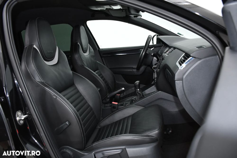 Skoda Octavia 2.0 TDI RS - 6