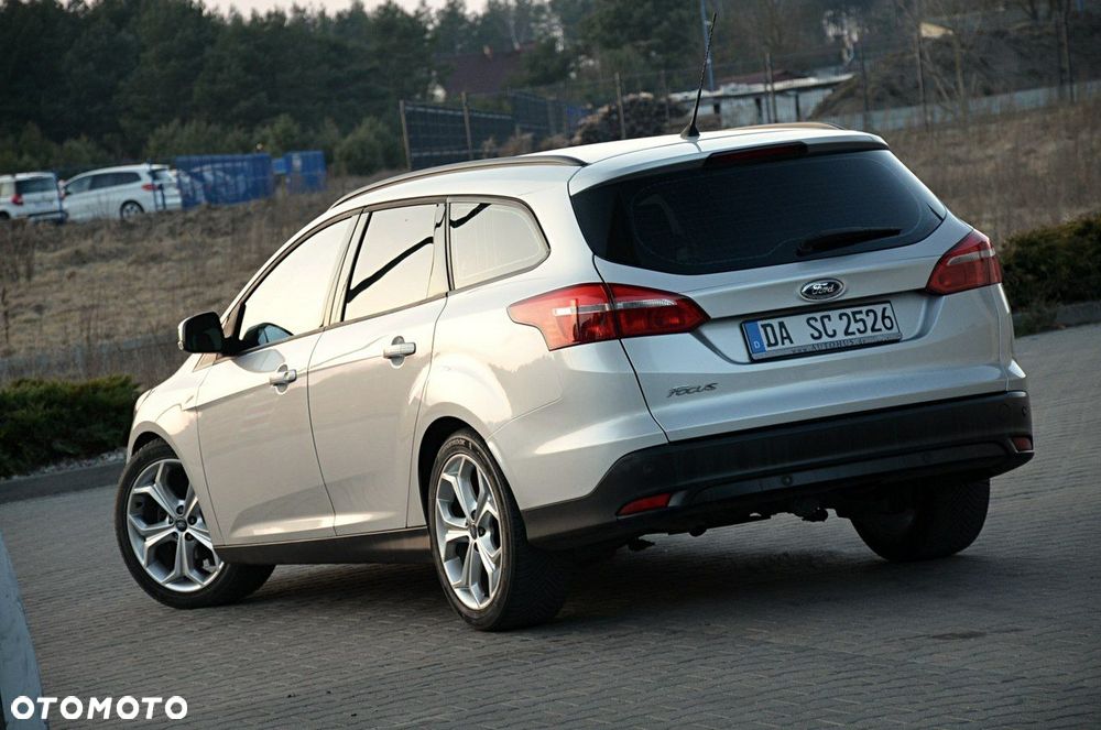 Ford Focus - 13