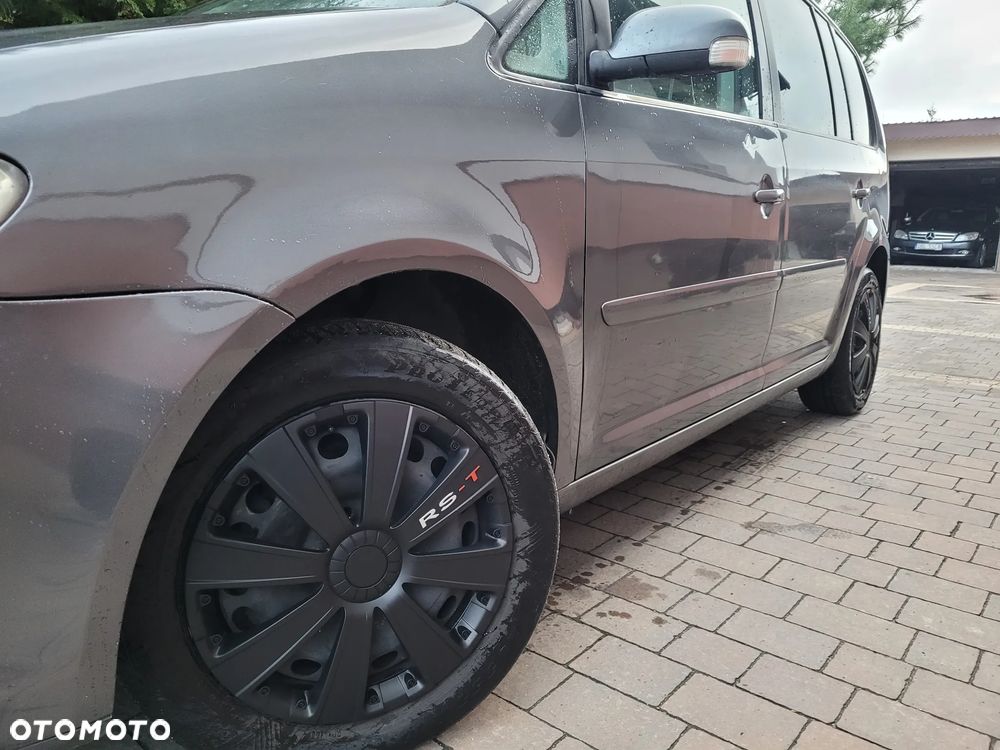 Volkswagen Touran 2.0 TDI DPF United - 2