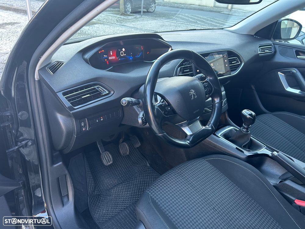 Peugeot 308 SW 1.5 BlueHDi Business Line - 15