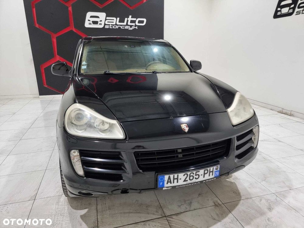 Porsche Cayenne - 14