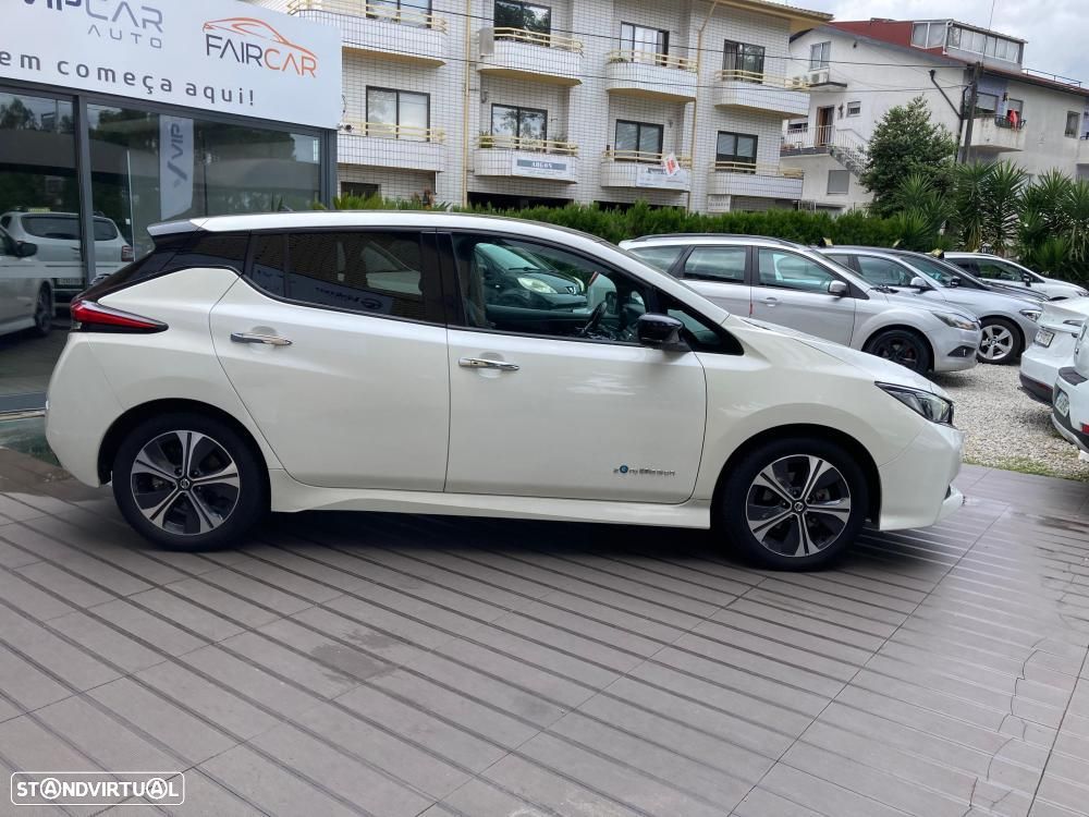 Nissan Leaf N-Connecta Two Tone - 4