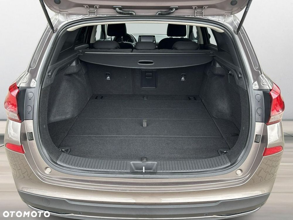 Hyundai i30 - 18