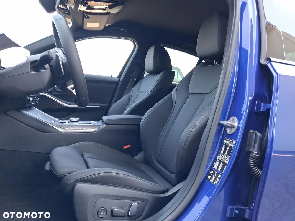 BMW Seria 3 320i M Sport sport - 10