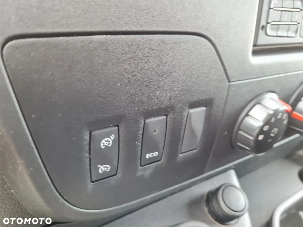 Renault MASTER ​*L2H2​*2.3DCI​​*FT121​*12m​*PODNOŚNIK KOSZOWY​*ZWYŻKA​*8 - 18