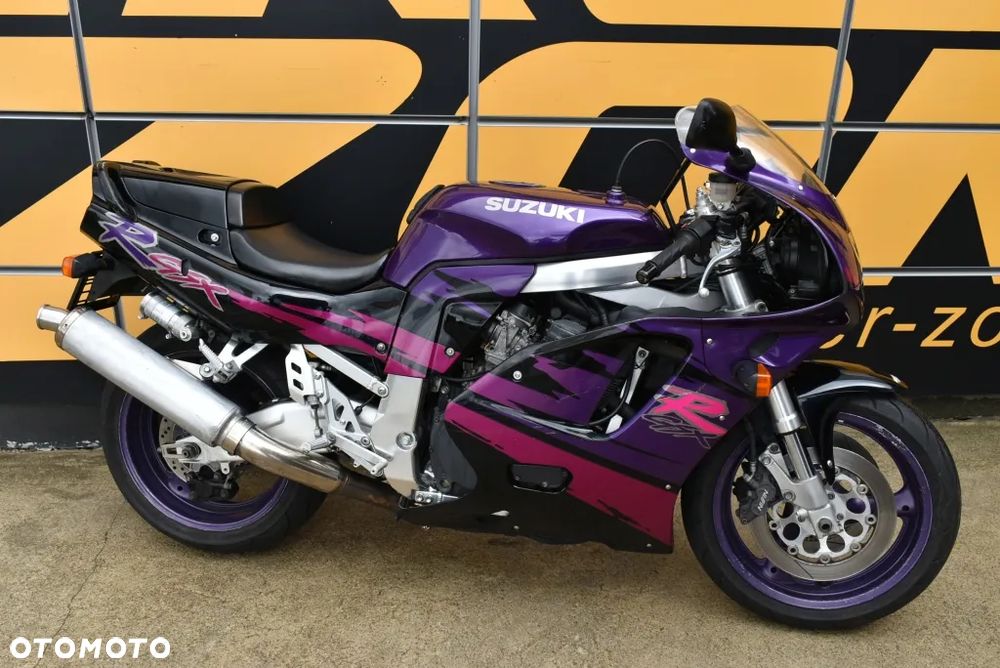 Suzuki GSX-R - 3