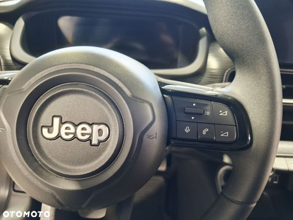 Jeep Avenger 1.2 GSE T3 Longitude FWD - 22