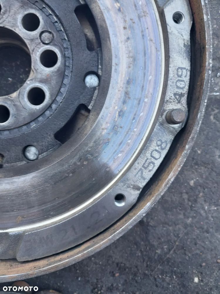 Sprzęgło kompletne Dwumasa BMW E46 21.21 7508 409 Tarcza 21.21-1223 689 Docisk - 2