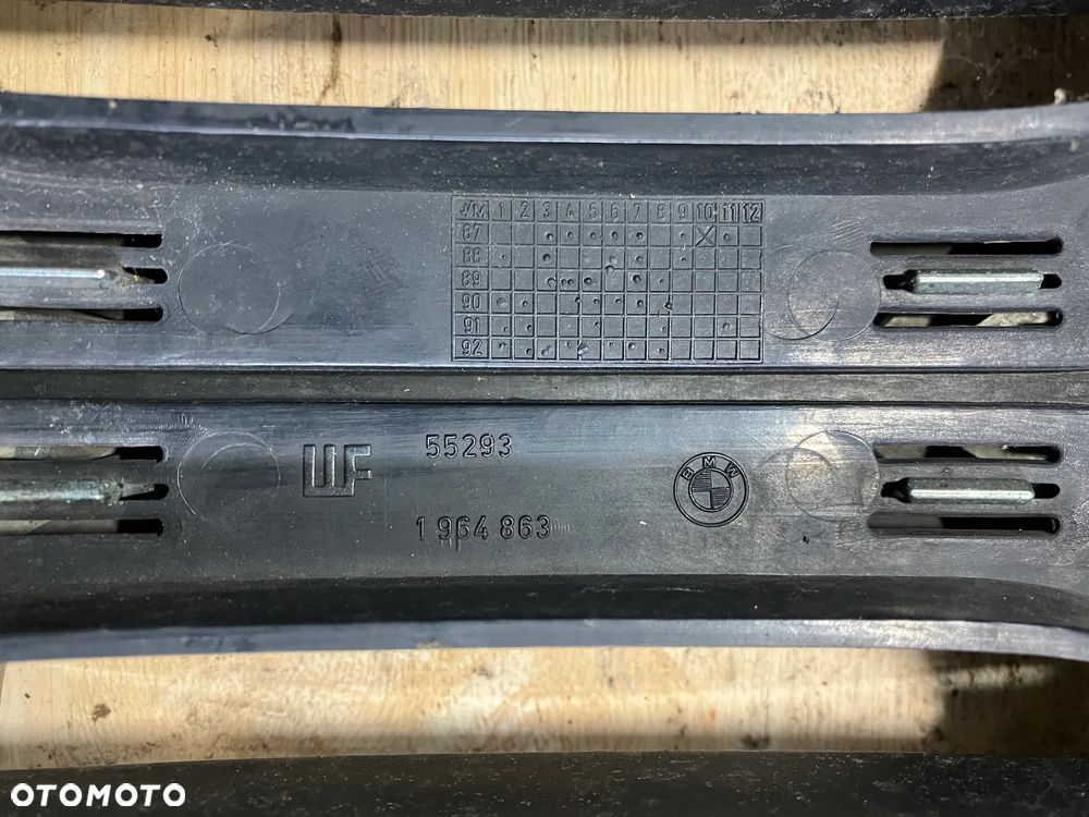 GRILL NERKI BMW E32 V8 V12 SZEROKI CHROM SZEROKA MASKA NOSEK 1964863 E30 1884350 - 4