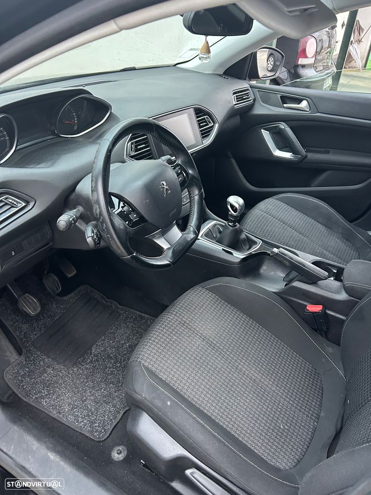 Peugeot 308 1.6 BlueHDi Style - 8