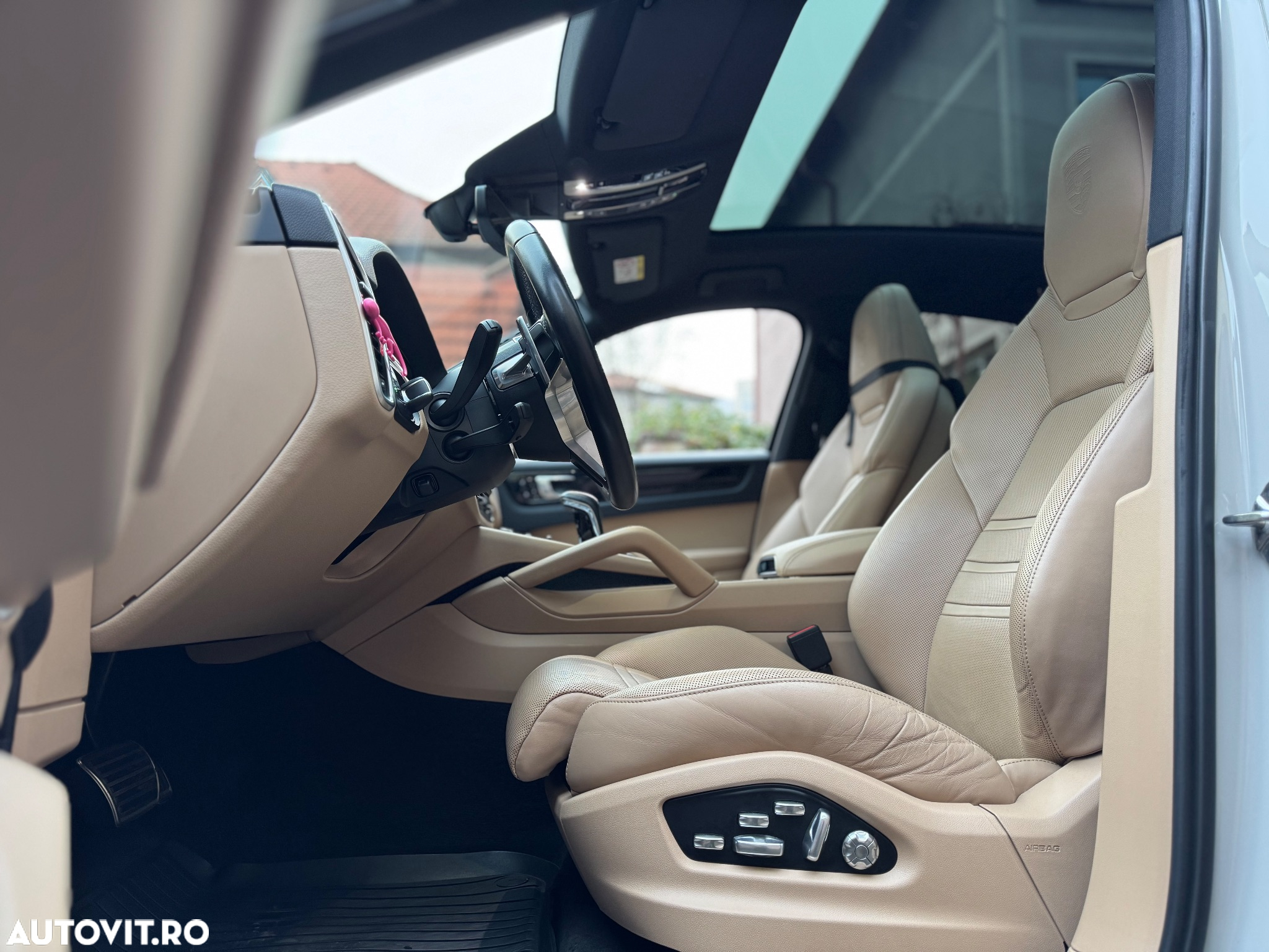 Porsche Cayenne Coupe S - 24