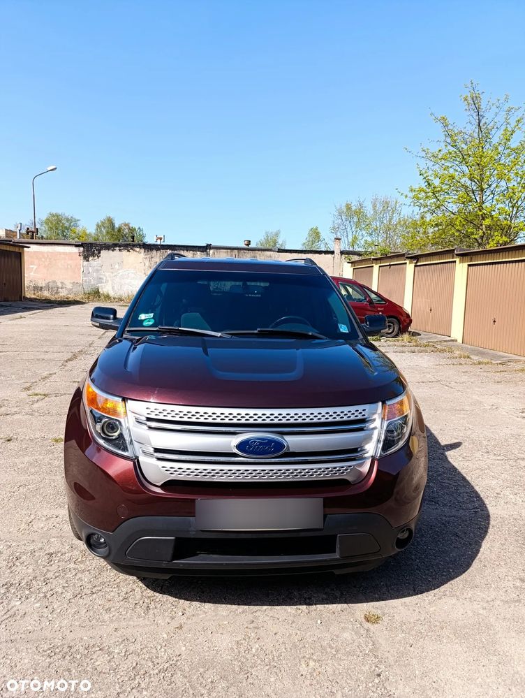 Ford Explorer - 1