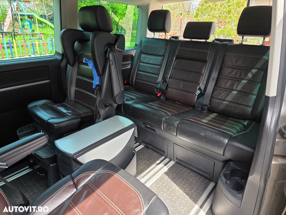 Volkswagen Multivan - 14