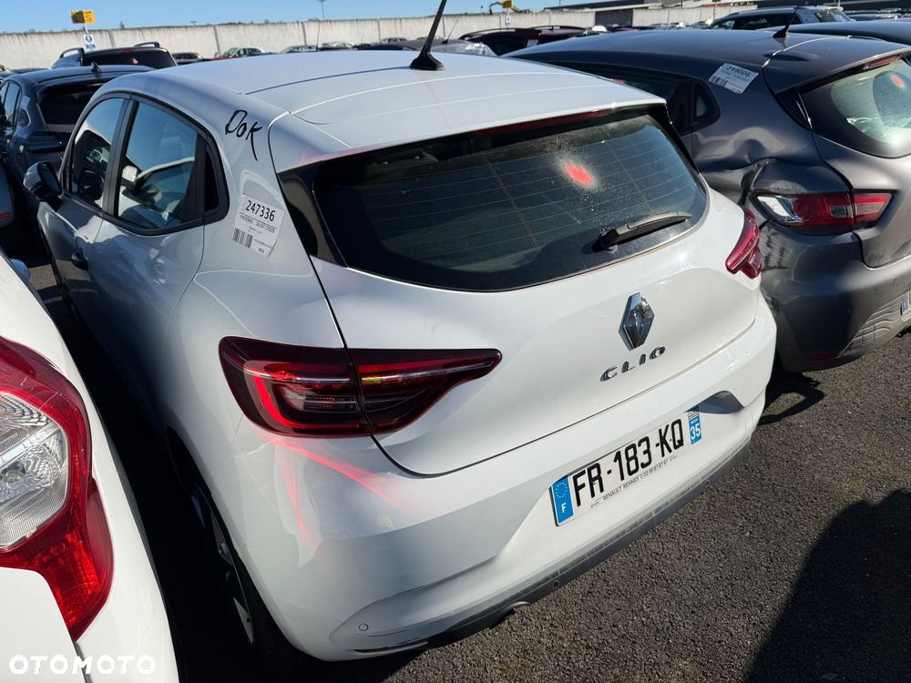 Renault Clio - 1