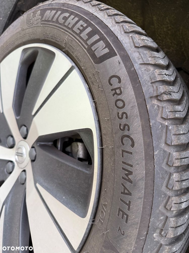 Volvo XC 40 B3 Plus Bright - 8