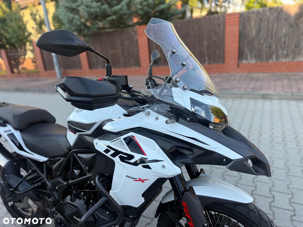 Benelli TRK 502X - 4