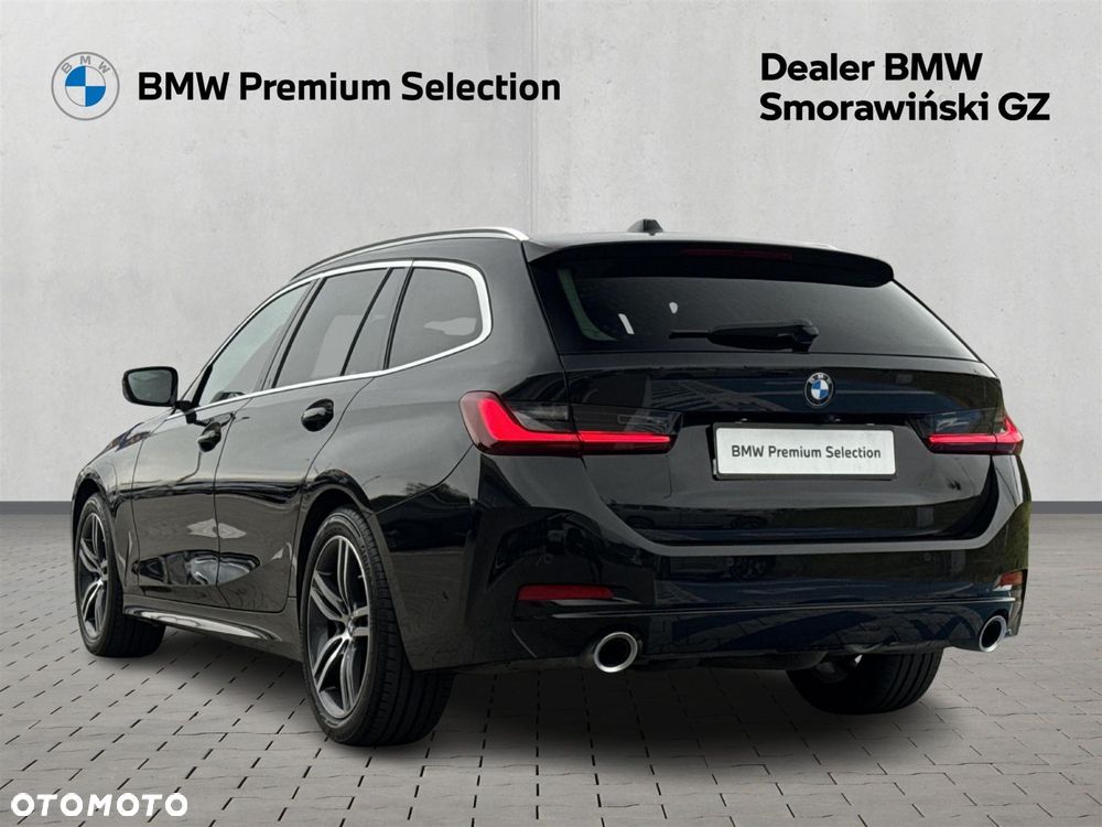 BMW Seria 3 320d xDrive - 2
