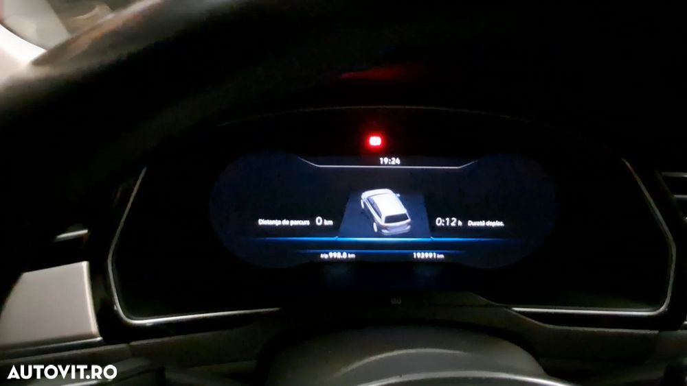 Volkswagen Passat - 8